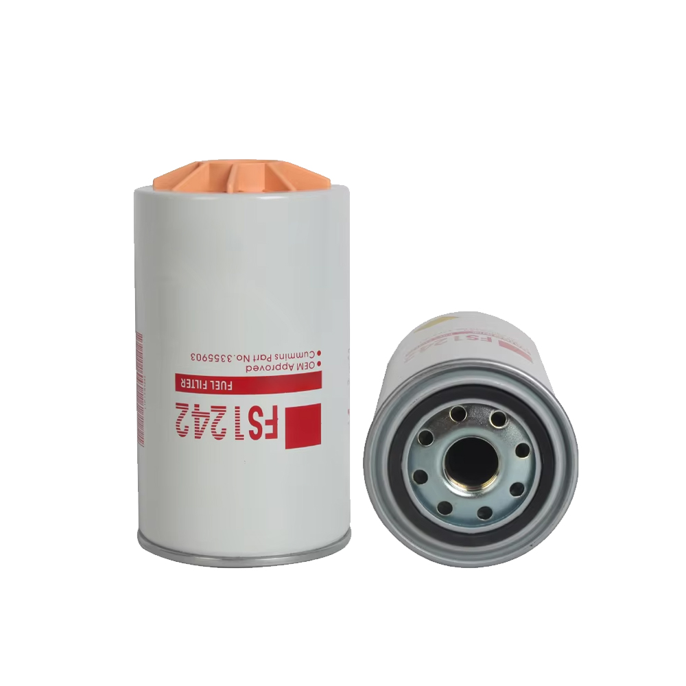 FS1242 3355903 P551864 6003113610 fuel water separator for fleetguard and cummins Yanmar